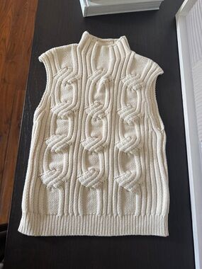 Zara Cream Cable Knit Sleeveless Turtleneck Sweater